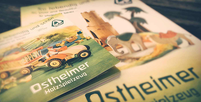Tommi Süssmilch Illustration + Grafik Ostheimer Holzspielzeug Katalog Design